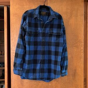 Filson Blue Plaid Flannel Men’s M